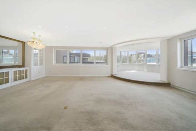 Thumbnail Flat to rent in The Terraces, 12 Queens Terrace