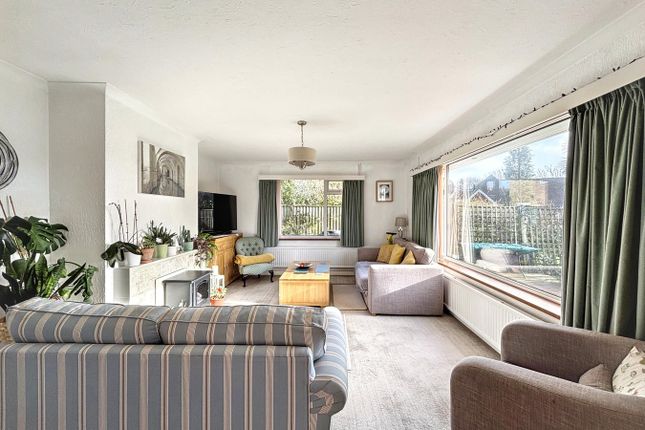 3, Berwick Close, Bexhill-on-Sea photo 4