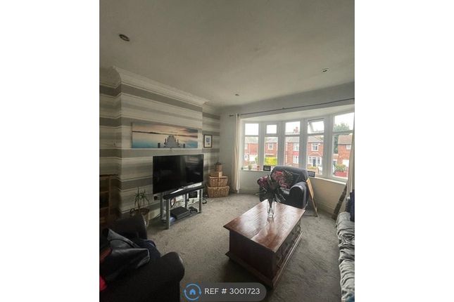 High Heaton, Newcastle Upon Tyne photo 2