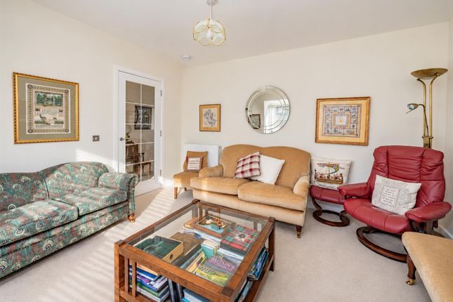 14, Strathgray Road, Dundee photo 3