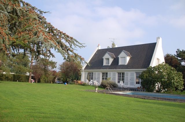 Thumbnail Property for sale in Dragey Ronthon, Basse-Normandie, 50, France