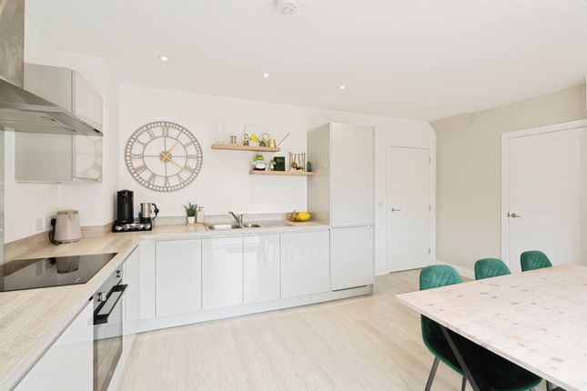 38, Roemead Drive, Arundel photo 3