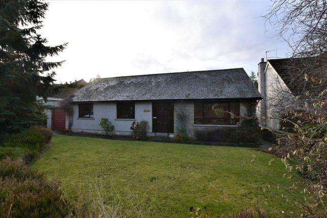 Thumbnail Bungalow to rent in Croft Road, Forres