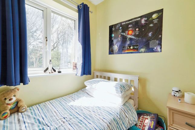 End terrace house for sale in Wycliffe Close, Rodley, Leeds
