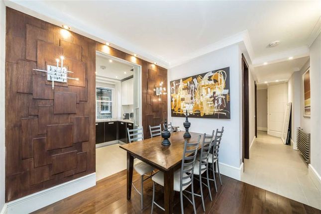 Flat 15, Drayton Court, Drayton Gardens, London photo 4