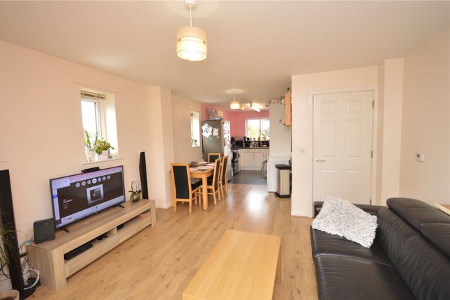Flat for sale in Holbeck Moor Road, Leeds, West Yorkshire