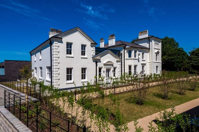 2 Bedroom Flats To Buy In Southport Primelocation