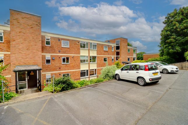 Thumbnail Flat for sale in Green Hill Gate, High Wycombe, Buckinghamshire