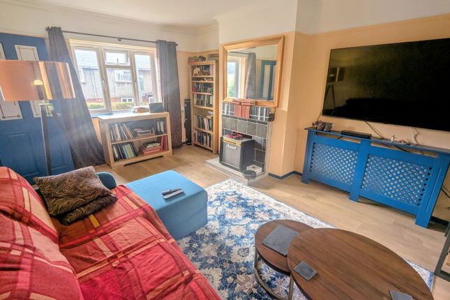 8, Brynhaul Street, Carmarthen photo 4