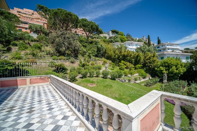 Villa for sale in Arenzano, Genova, Liguria, Italy
