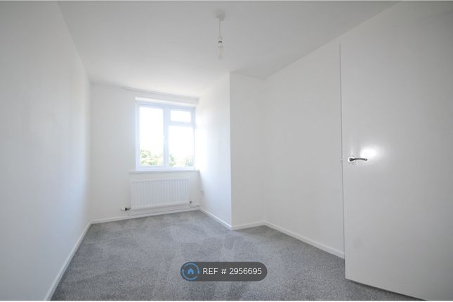Lancaster Close, Ramsgate photo 5