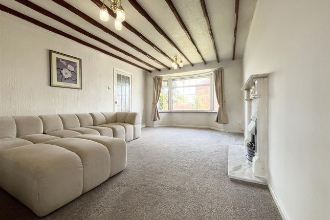 21, Stanier Close, Crewe photo 5