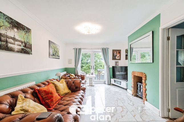 134, Mill View Estate, Maesteg photo 4