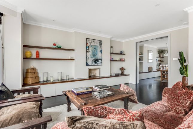 Flat 4, 10, Colville Gardens, London photo 3