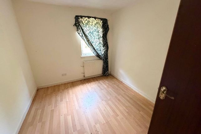 19, Lanfine Way, Irvine photo 5