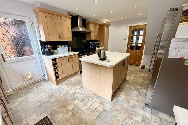 11, Borage Close, Thornton photo 4