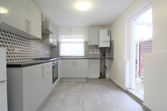 Thumbnail Property to rent in Chester Road, London