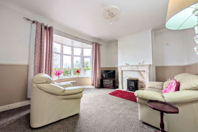 180 Highfield Road, Bolton photo 2