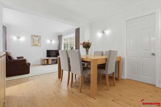 1, Wamphray Place, Gardenhall, EAST KILBRIDE photo 4