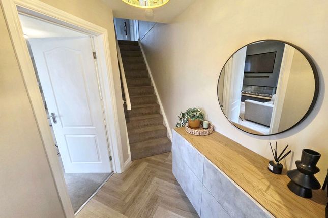 6, Goldthorpe Close, Cramlington photo 4