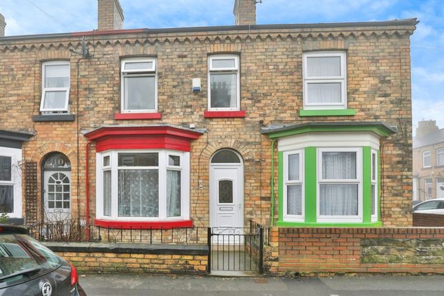 Thumbnail Terraced house for sale in Briinkburn Road, Scarborough