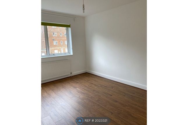 Terraced house to rent in Seeley Drive, London