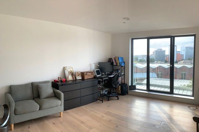 Flat for sale in Royal Crescent Road, Southampton, Hampshire