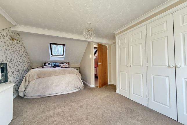 23, Shelley Close, Exeter photo 4