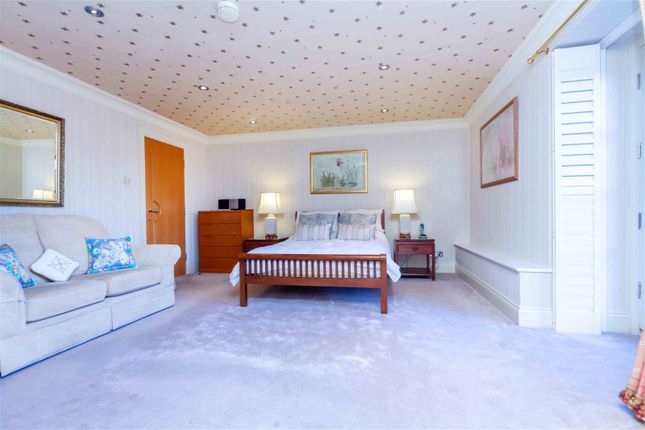 Flat for sale in Marine Gate Mansions, Promenade, Southport, 0Au.
