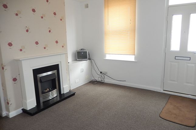 2, Beaufort Street, Gainsborough photo 2