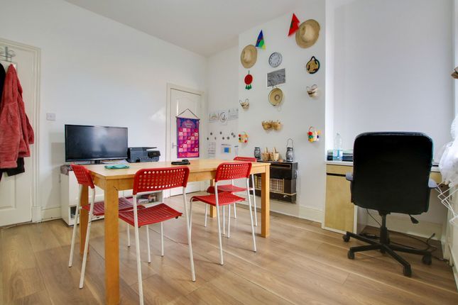 28 Osmaston Road, Leicester photo 3