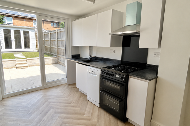 49, Greatwood Terrace, Exeter photo 4
