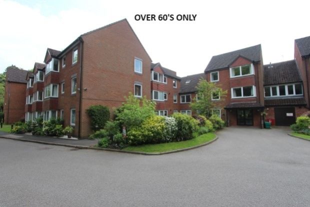 Flat to rent in Beechwood Court, Tettenhall, Wolverhampton