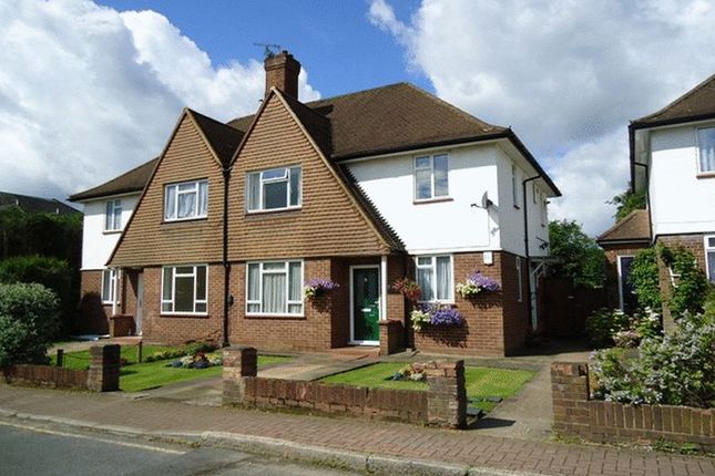 Thumbnail Maisonette for sale in Woodridings Close, Hatch End, Pinner