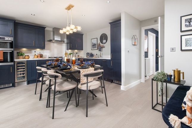 Hale Open-Plan Kitchen/Dining Room