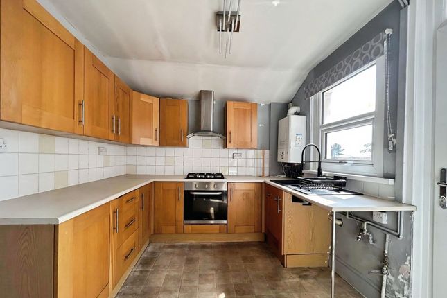 18 Somerset Street, Port Talbot photo 2