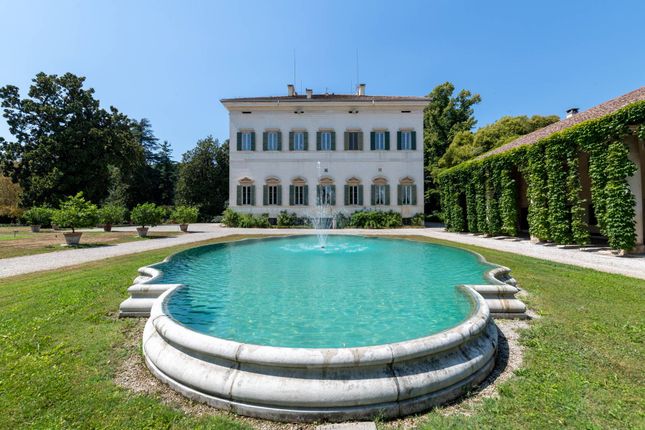 Thumbnail Villa for sale in Via Canova, Isola Vicentina, Veneto