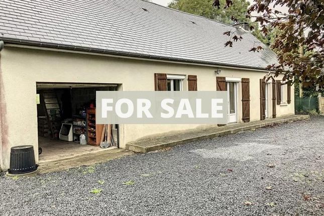Detached house for sale in Torigny-Les-Villes, Basse-Normandie, 50160, France