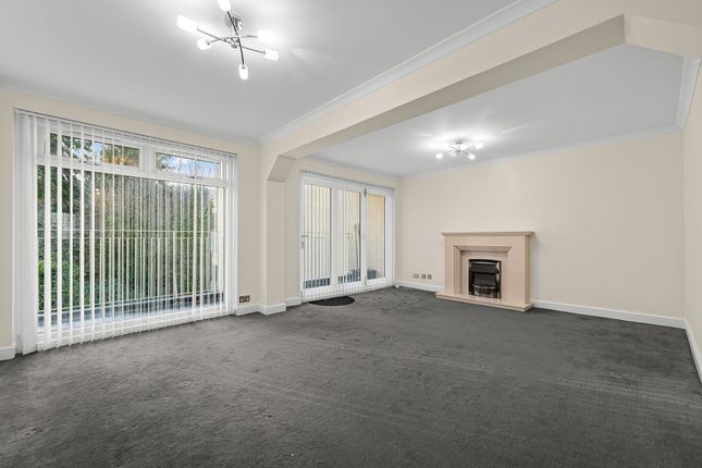 Flat for sale in Netherblane, Blanefield