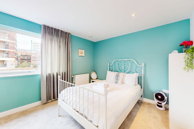 Detached house to rent in Medlar Street, London
