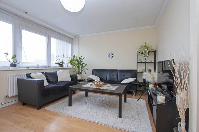 Thumbnail Flat for sale in Dovet Court, South Lambeth
