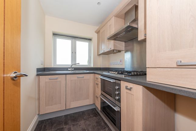 Flat 5, Belle Vue House, Primrose Lane, Yeovil photo 3