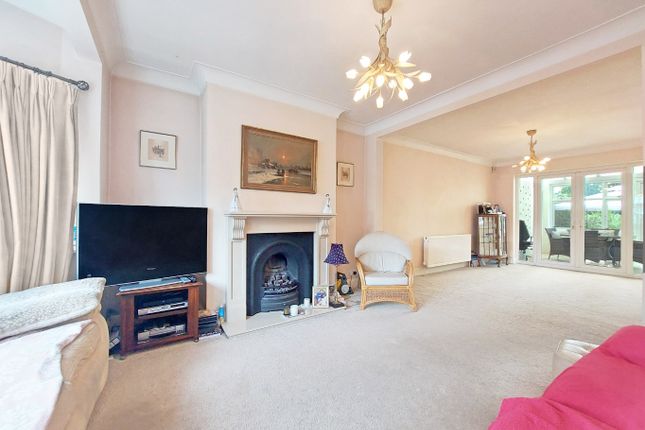 34, Bridle Road, Pinner photo 4