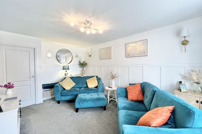 4, Tallington Close, Thornton photo 3