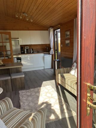 Fintry & Balloch, 2 x semi-detached Holiday Lodges, Ninian St, Millport, Isle Of Cumbrae photo 5