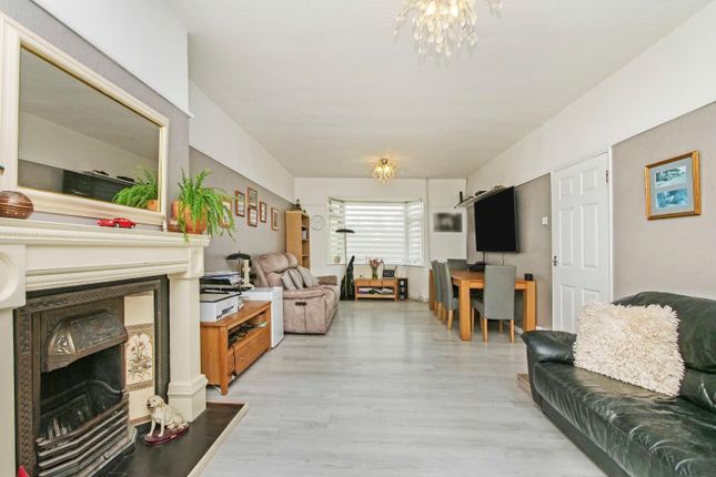 14, Lister Way, York photo 3