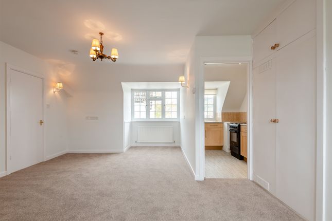 Flat 5, The Chantry, The Parade, Monmouth photo 3