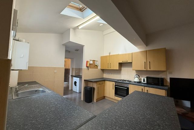143, Neill Road, Sheffield photo 4