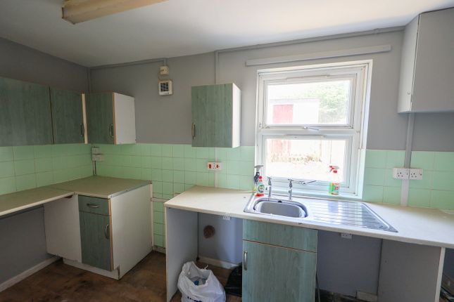 76, Trevithick Road, St Austell photo 2