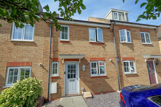 3-bed house on 38, Cooper Drive, Leighton Buzzard, £1,500/mo